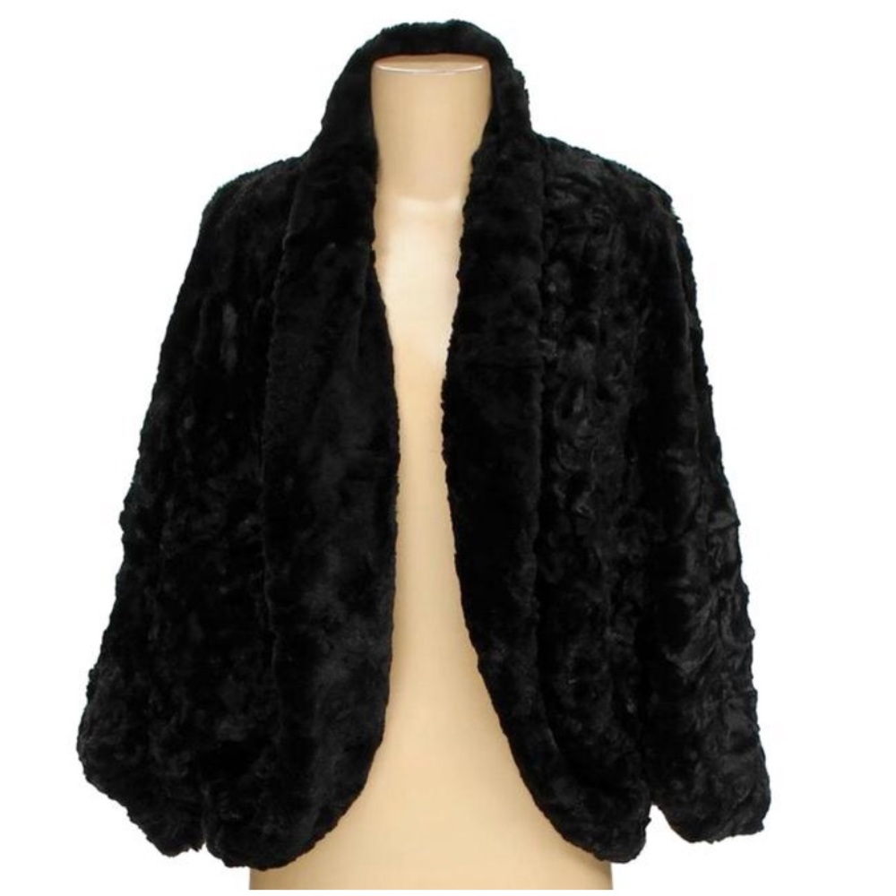 Chicos Bolero Shrug 💕🖤